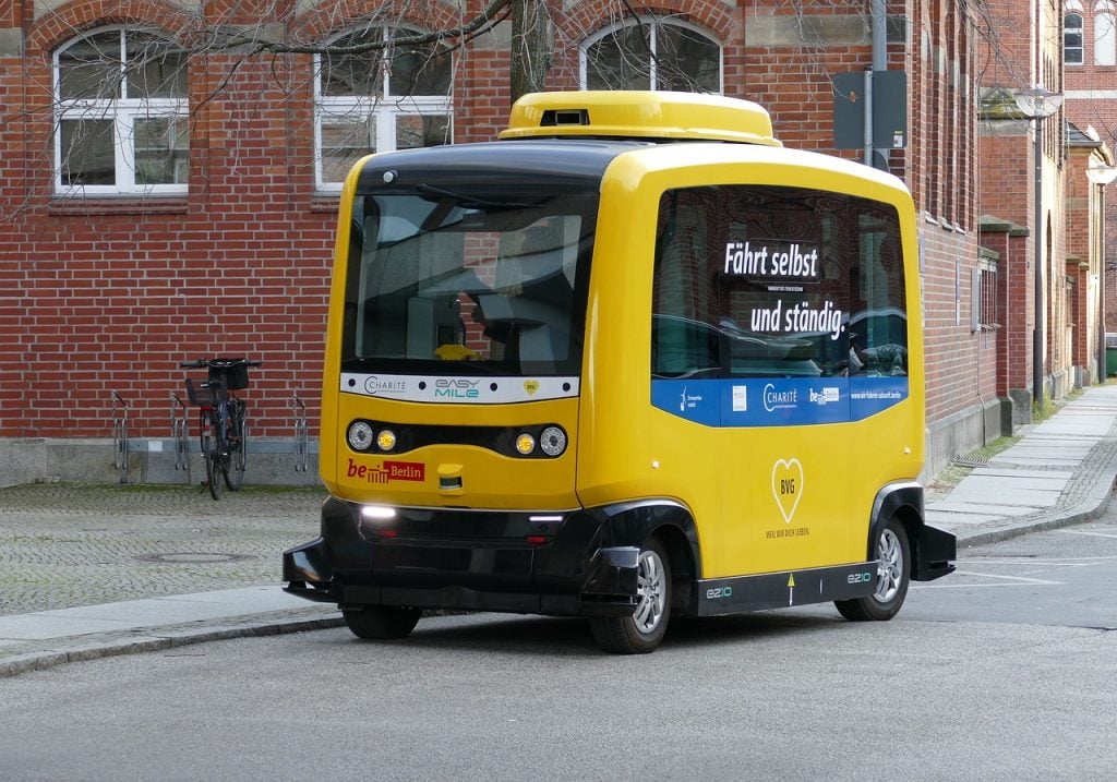 Autonomous bus fleets trial in five European cities – follow-up procurement to come